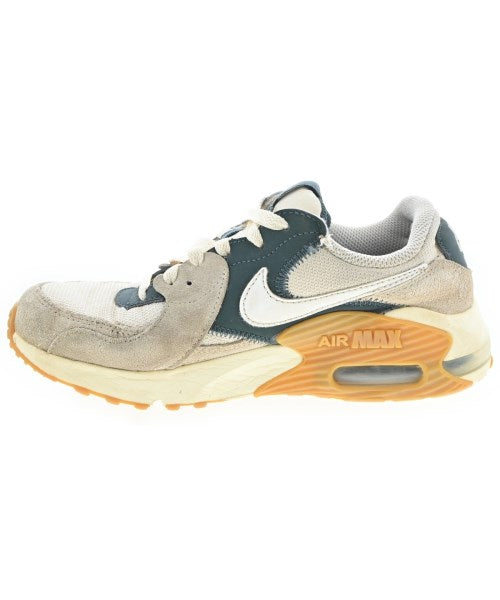 NIKE รองเท้าผ้าใบ