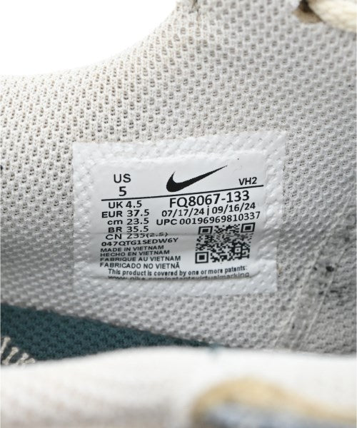 NIKE รองเท้าผ้าใบ