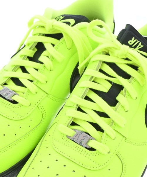 NIKE รองเท้าผ้าใบ