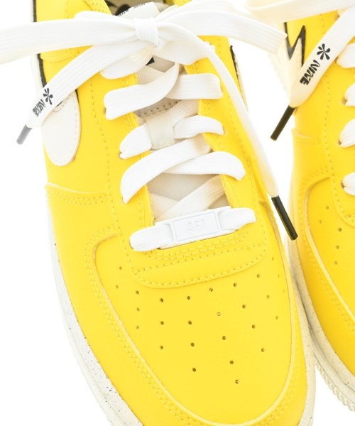NIKE รองเท้าผ้าใบ