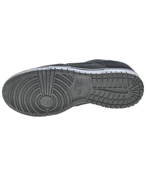 NIKE รองเท้าผ้าใบ