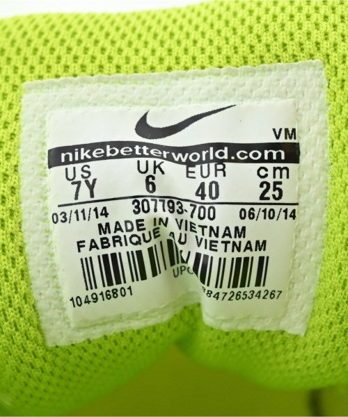 NIKE รองเท้าผ้าใบ