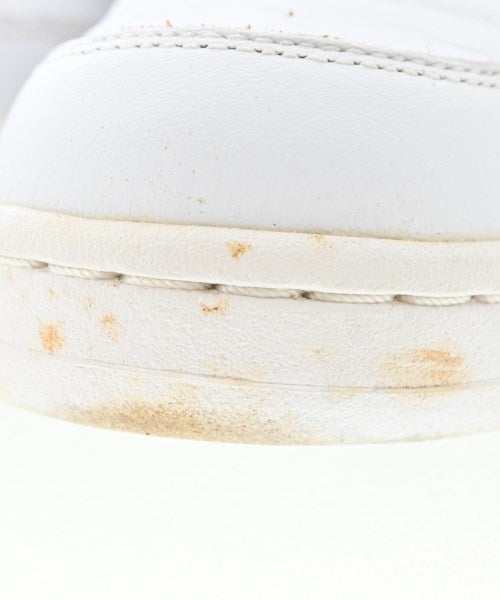 NIKE รองเท้าผ้าใบ