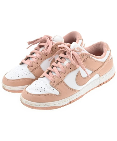 NIKE รองเท้าผ้าใบ