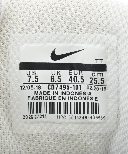 NIKE รองเท้าผ้าใบ