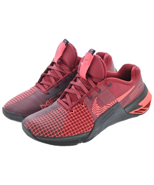 NIKE รองเท้าผ้าใบ