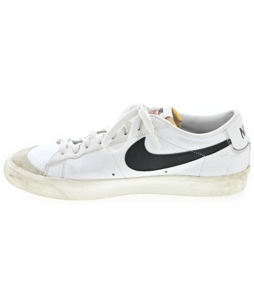 NIKE รองเท้าผ้าใบ