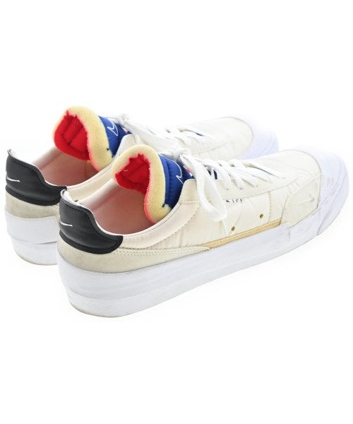 NIKE รองเท้าผ้าใบ