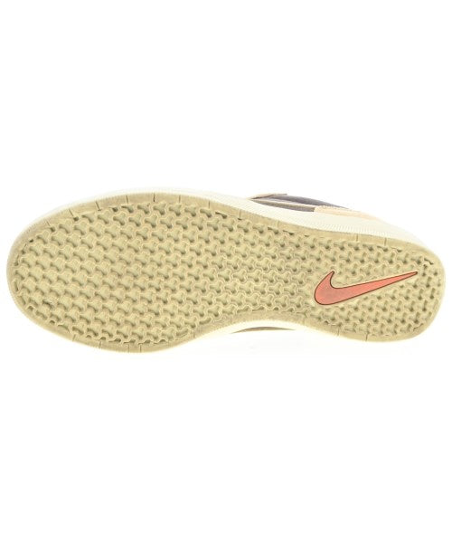 NIKE รองเท้าผ้าใบ