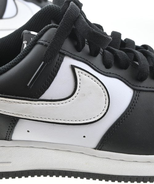 NIKE รองเท้าผ้าใบ