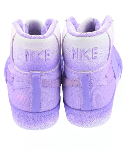 NIKE รองเท้าผ้าใบ