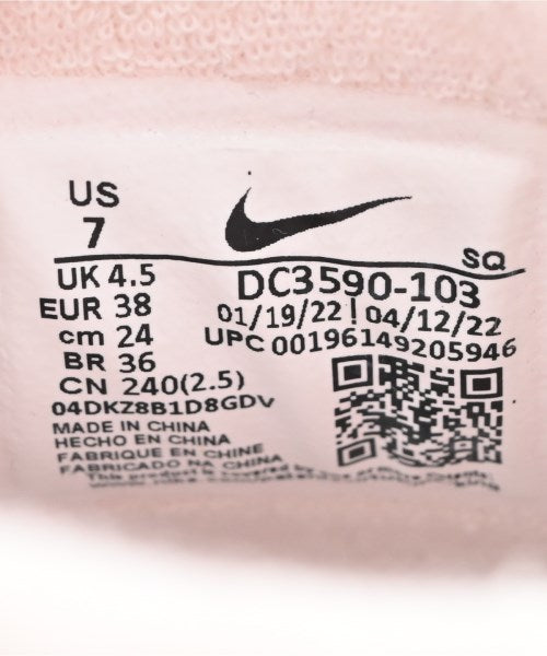 NIKE รองเท้าผ้าใบ