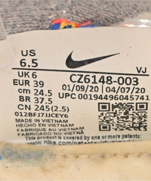 NIKE รองเท้าผ้าใบ