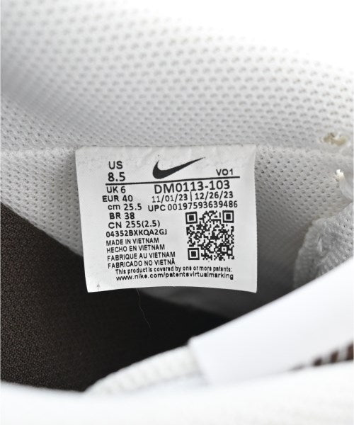 NIKE รองเท้าผ้าใบ