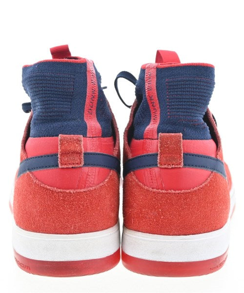 NIKE รองเท้าผ้าใบ