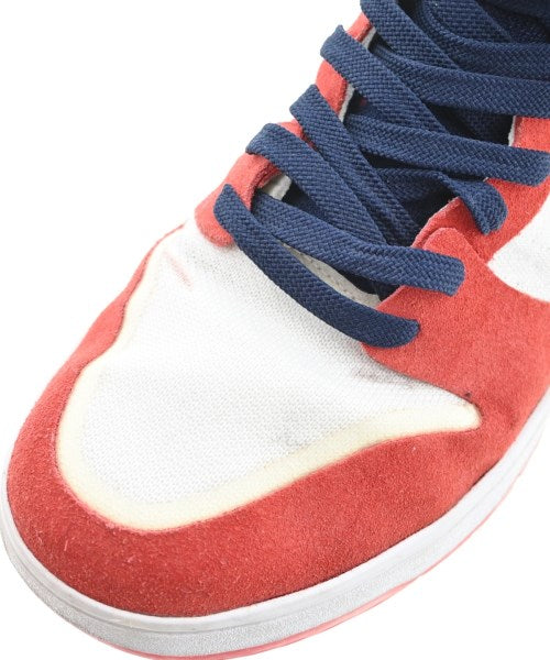 NIKE รองเท้าผ้าใบ