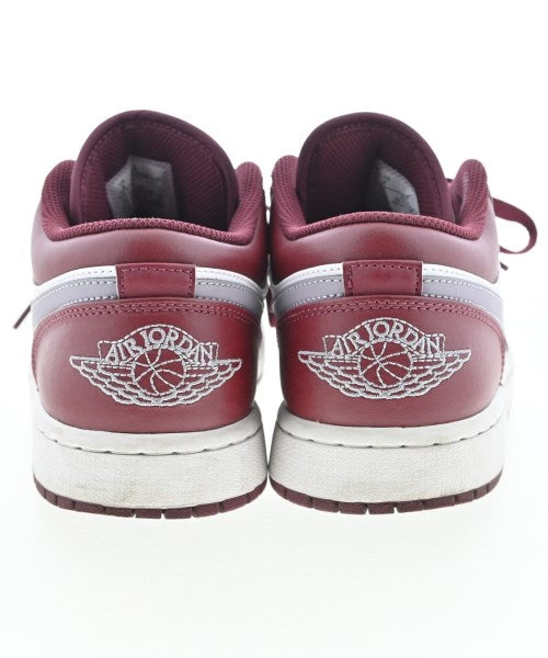 NIKE รองเท้าผ้าใบ
