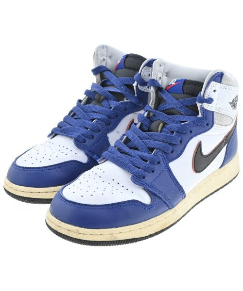NIKE รองเท้าผ้าใบ