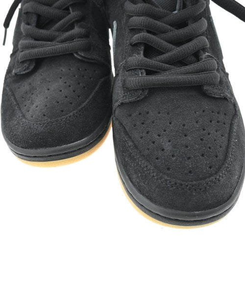 NIKE รองเท้าผ้าใบ