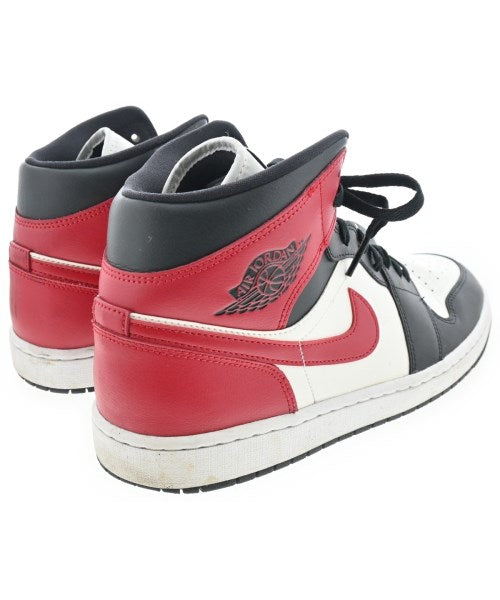 NIKE รองเท้าผ้าใบ