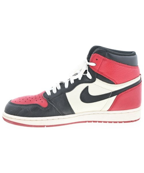 NIKE รองเท้าผ้าใบ