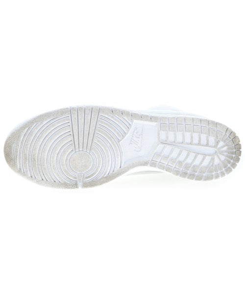 NIKE รองเท้าผ้าใบ