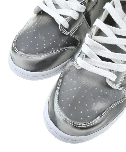 NIKE รองเท้าผ้าใบ