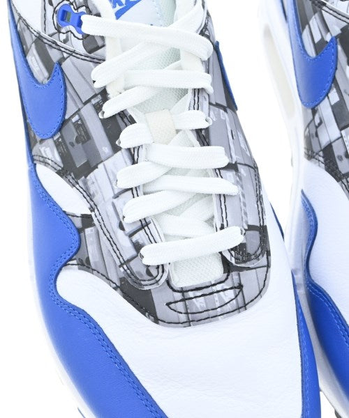 NIKE รองเท้าผ้าใบ