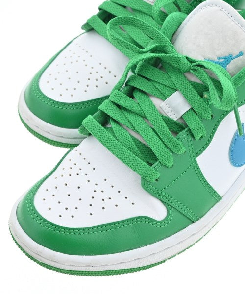 NIKE รองเท้าผ้าใบ