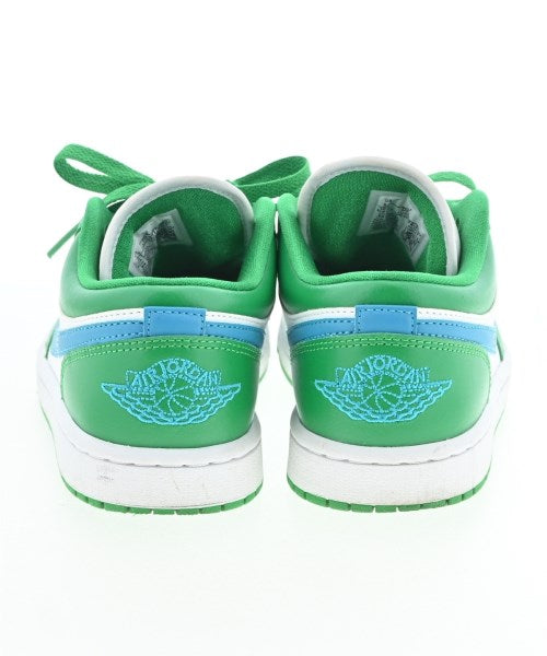 NIKE รองเท้าผ้าใบ