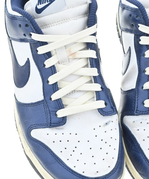 NIKE รองเท้าผ้าใบ