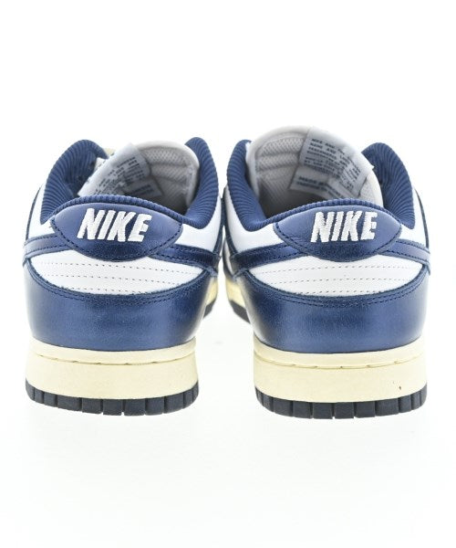 NIKE รองเท้าผ้าใบ