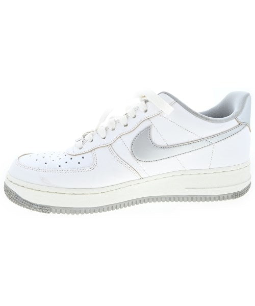 NIKE รองเท้าผ้าใบ