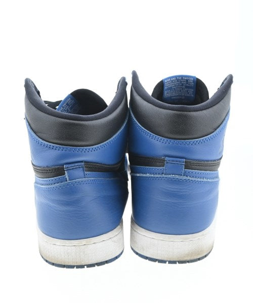 NIKE รองเท้าผ้าใบ