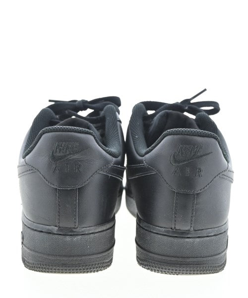 NIKE รองเท้าผ้าใบ