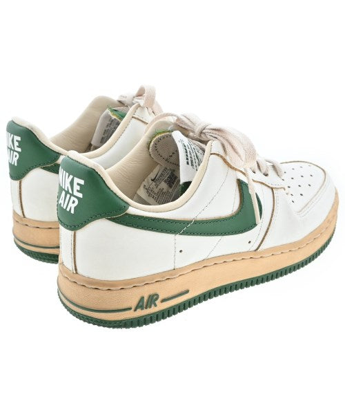 NIKE รองเท้าผ้าใบ