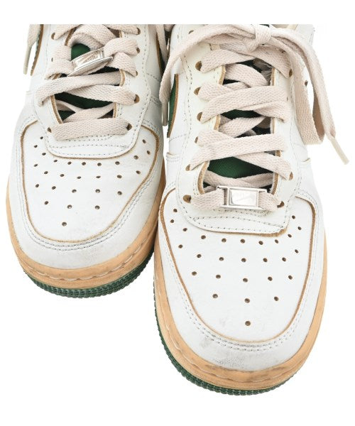 NIKE รองเท้าผ้าใบ