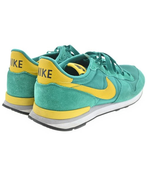 NIKE รองเท้าผ้าใบ