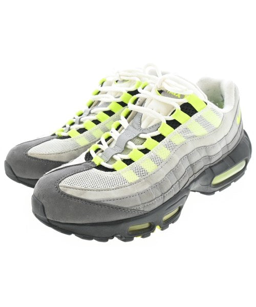 NIKE รองเท้าผ้าใบ