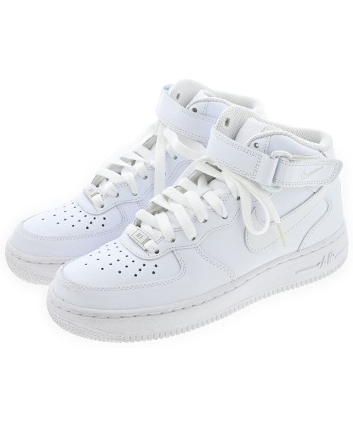 NIKE รองเท้าผ้าใบ