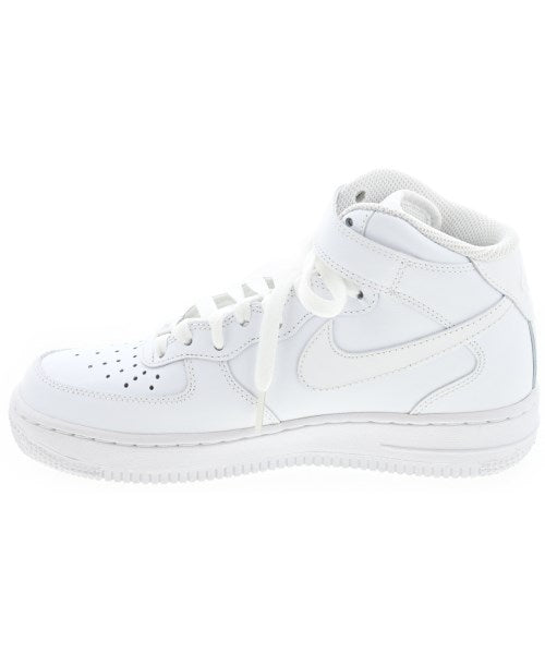 NIKE รองเท้าผ้าใบ