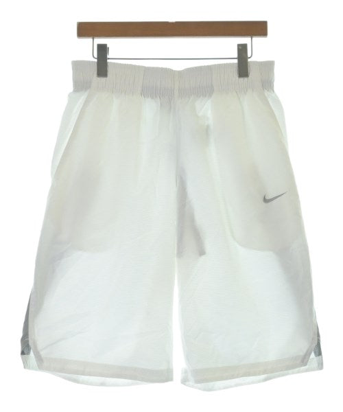 NIKE กางเกงขาสั้น