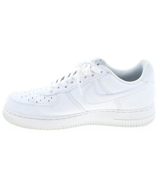 NIKE รองเท้าผ้าใบ