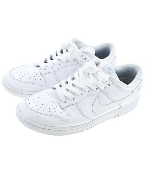 NIKE รองเท้าผ้าใบ