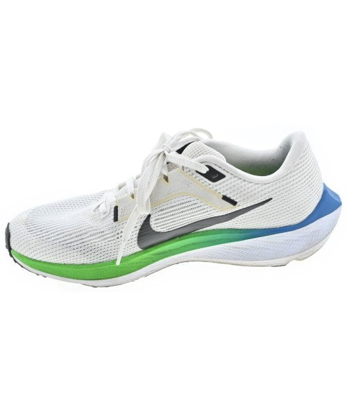NIKE รองเท้าผ้าใบ