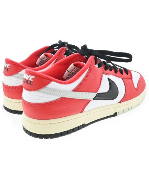 NIKE รองเท้าผ้าใบ