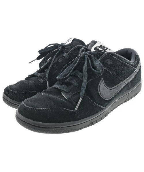NIKE รองเท้าผ้าใบ