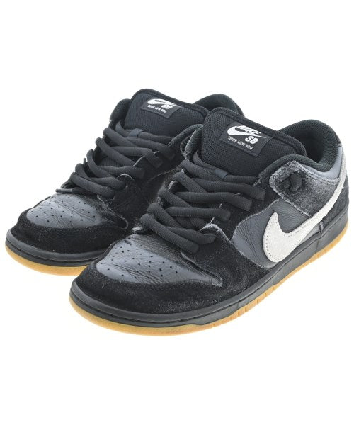 NIKE รองเท้าผ้าใบ