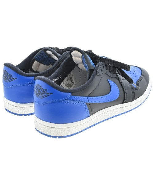 NIKE รองเท้าผ้าใบ