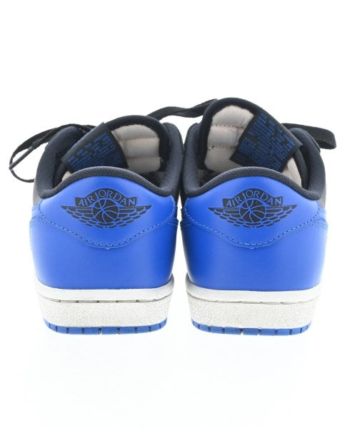 NIKE รองเท้าผ้าใบ
